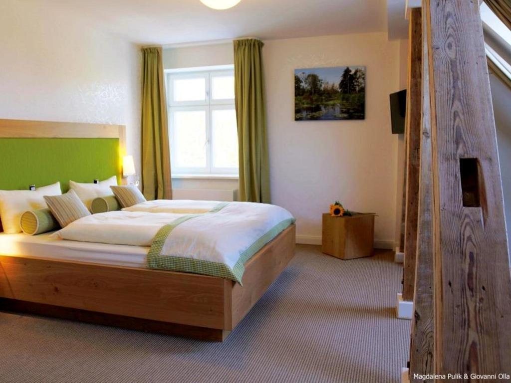 Hotel und Restaurant Am Peenetal Liepen  Zimmer foto