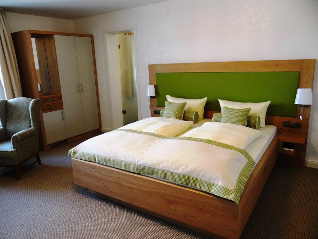 Hotel und Restaurant Am Peenetal Liepen  Zimmer foto